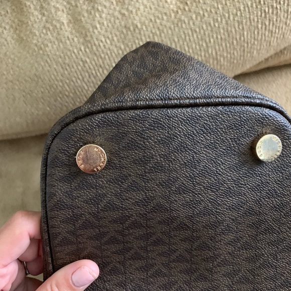 Michael Kors Large Tote Purse - Picture 5 of 5